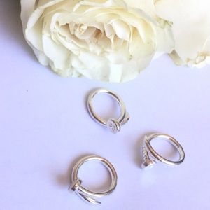 Nail Ring